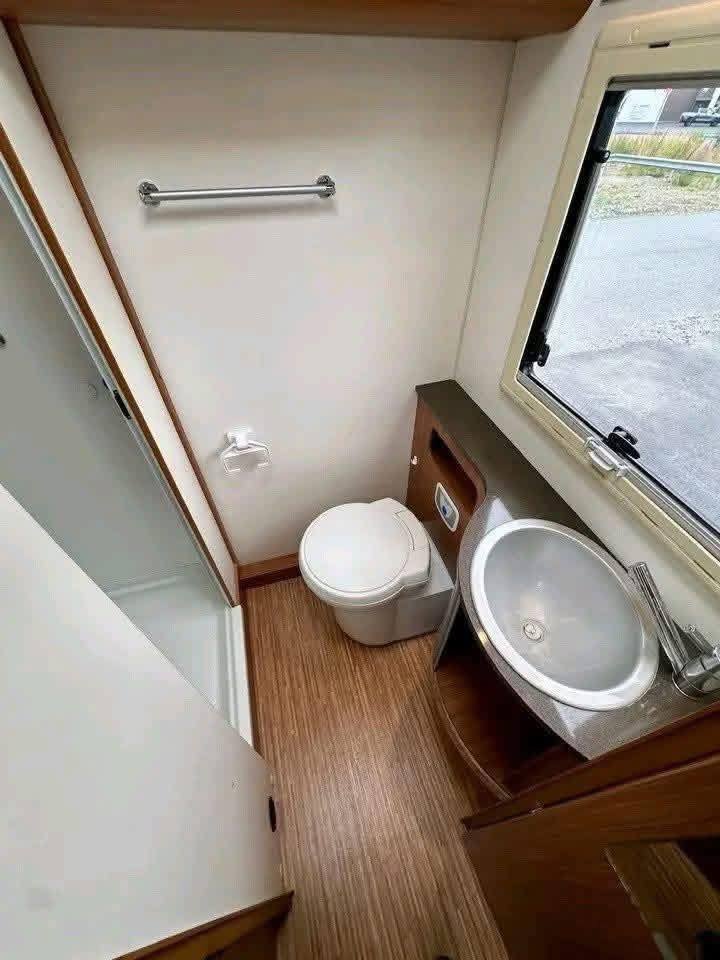 ADRIA CORAL S 680 ST