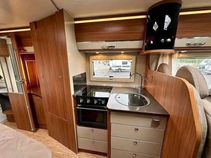 ADRIA CORAL S 680 ST