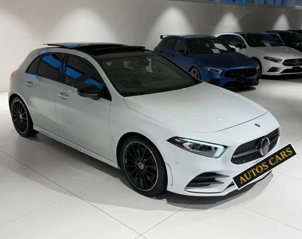 MERCEDES-BENZ A 250 4MATIC AMG LINE