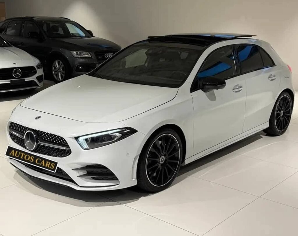 MERCEDES-BENZ A 250 4MATIC AMG LINE