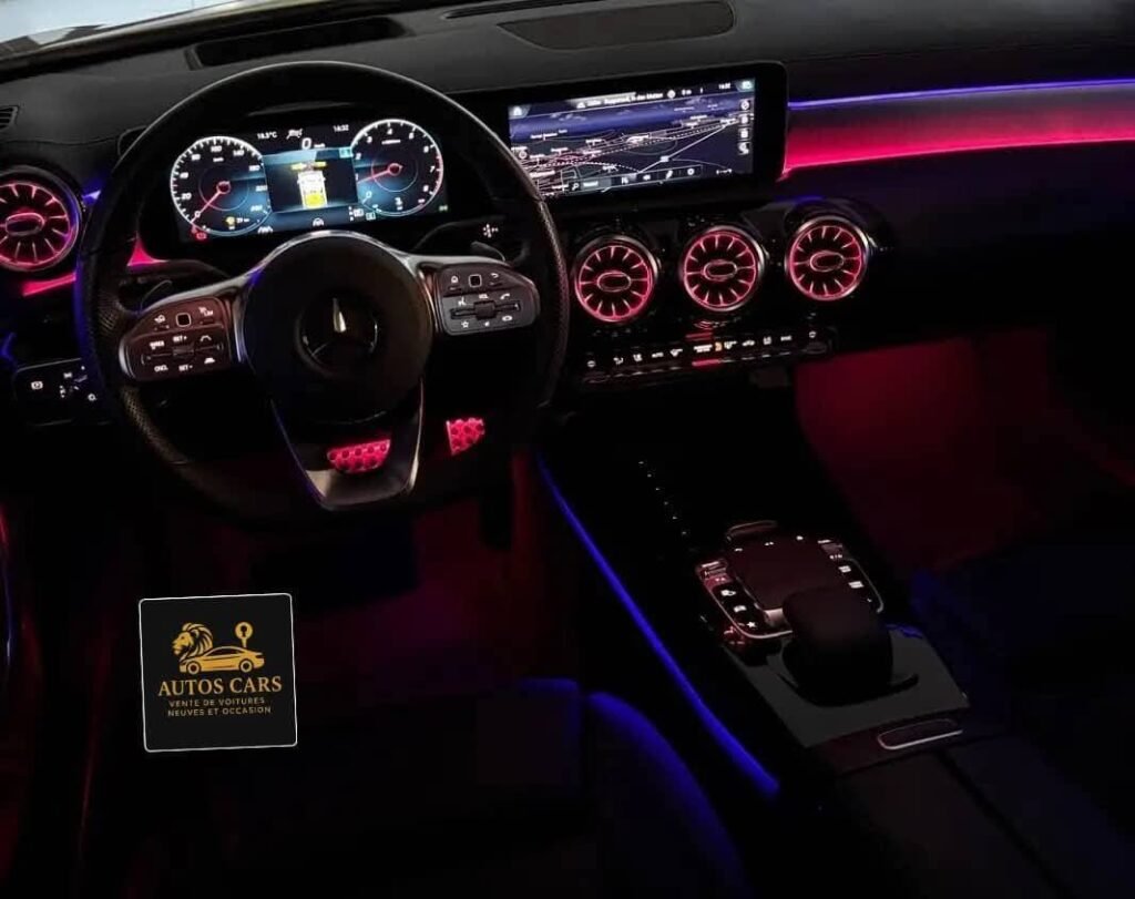 MERCEDES-BENZ A 250 4MATIC AMG LINE