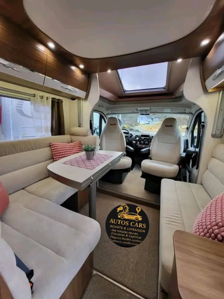 PILOTE P716 ESSENTIEL 2017