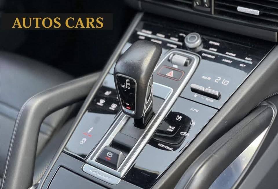 Porsche Cayenne Coupé Turbo S E-Hybrid 550 CH