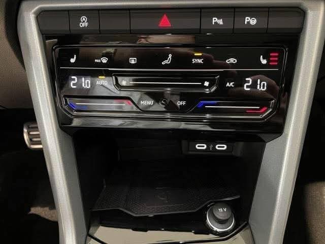 VOLKSWAGEN T-ROC 1.5 DSG 2024