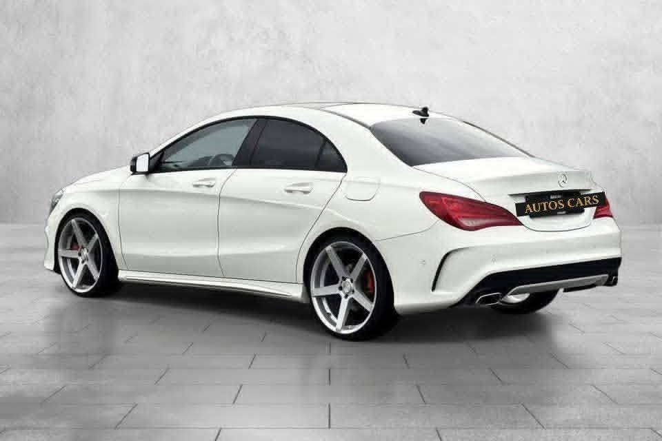 MERCEDES-BENZ CLA 220 CDI AMG