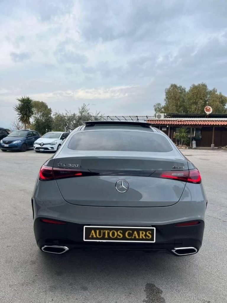 MERCEDES-BENZ GLC 300D COUPÉ AMG LINE PREMIUM PLUS