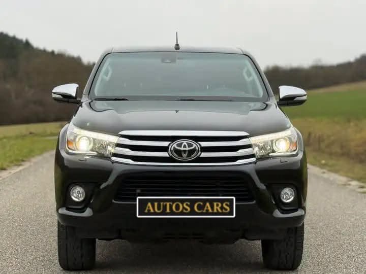 Toyota Hilux Double Cabine Executive 4x4 Diesel 150 CV