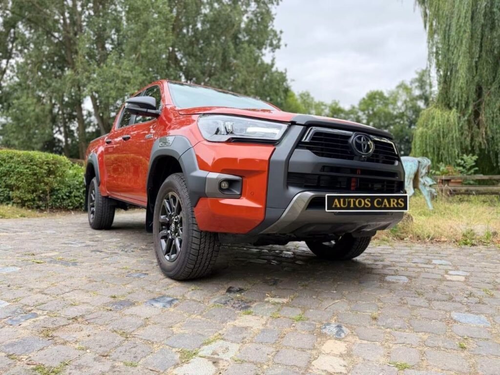 Toyota Hilux Invincible 2.8 D-4D 204 CV