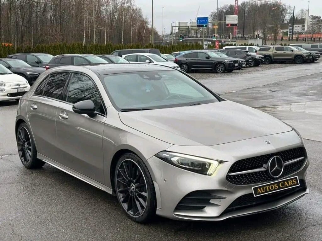 MERCEDES-BENZ A 250 AMG LINE 7G-DCT 190 CV