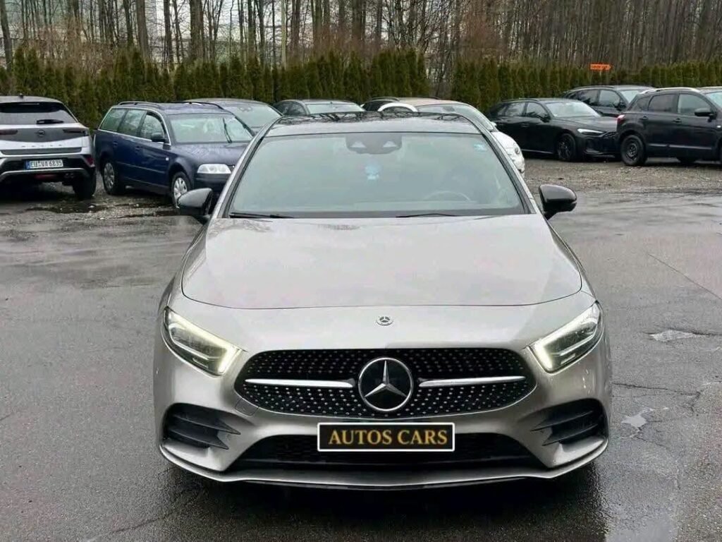MERCEDES-BENZ A 250 AMG LINE 7G-DCT 190 CV