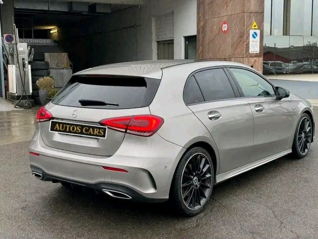 MERCEDES-BENZ A 250 AMG LINE 7G-DCT 190 CV