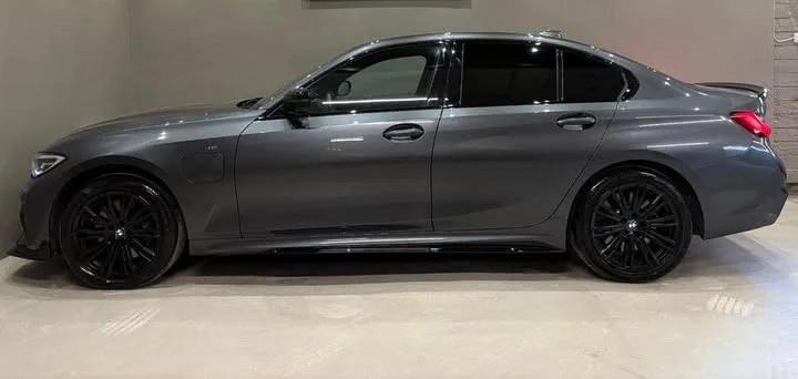 BMW Série 3 330e M Sport 296 CV