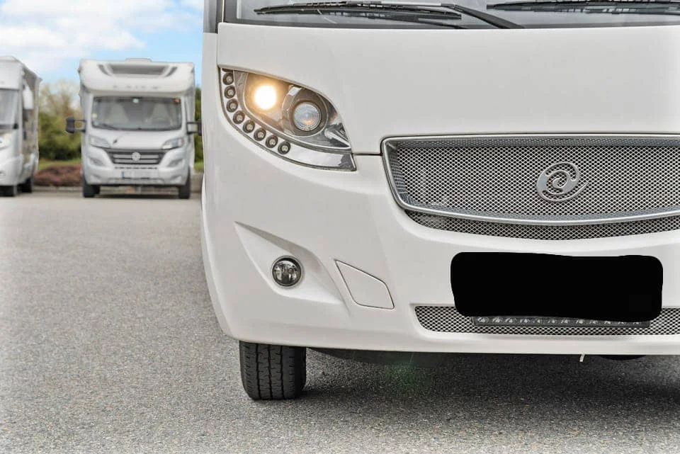 Eura Mobil IL 695 EB 2.3 Multijet 150 CH Automatique
