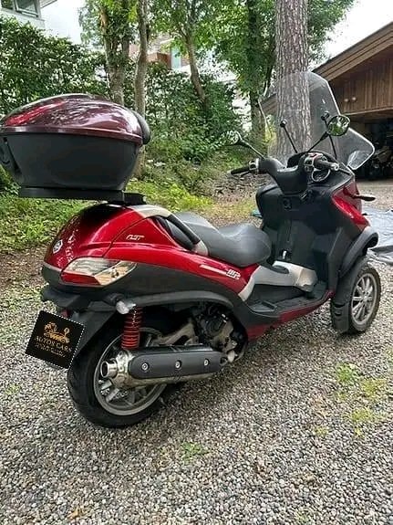 PIAGGIO MP3 400 LT ESSENCE (33 CV)