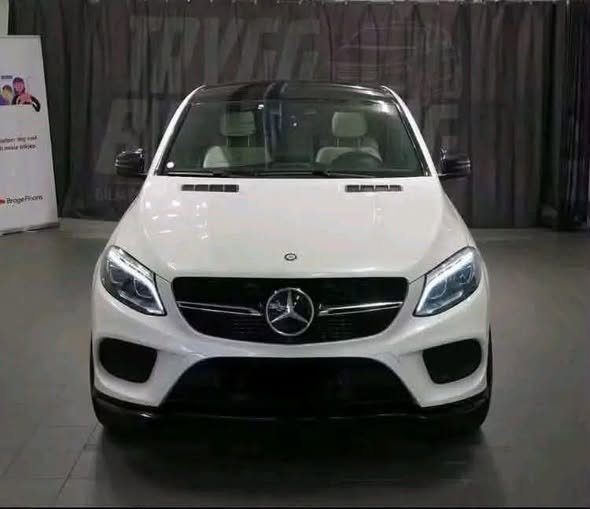 Mercedes-Benz GLE 350d 4MATIC AMG Line Diesel 258 CV
