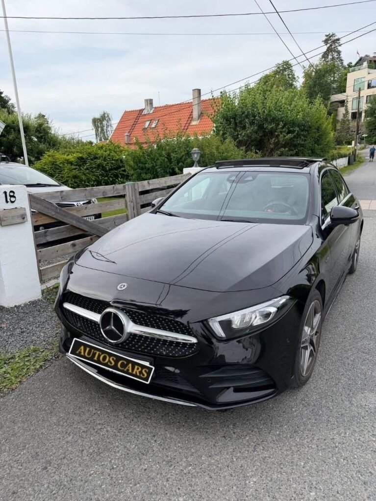 Mercedes-Benz A250e Hybride Rechargeable Pack AMG 218 CV