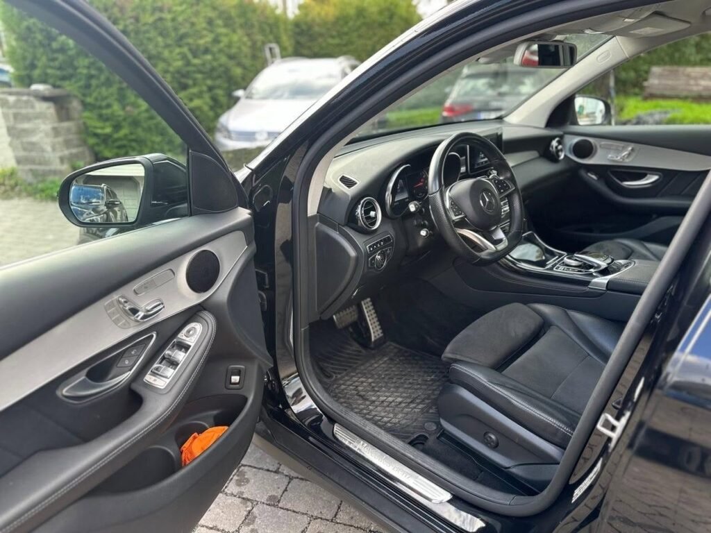 Mercedes-Benz GLC 350e 4MATIC SUV Hybride Rechargeable 320 CV
