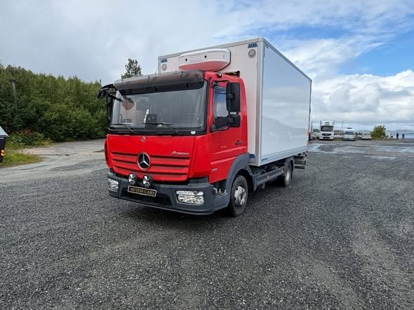 Mercedes-Benz Atego Camion Frigorifique 10 Palettes Diesel Automatique 180 CV