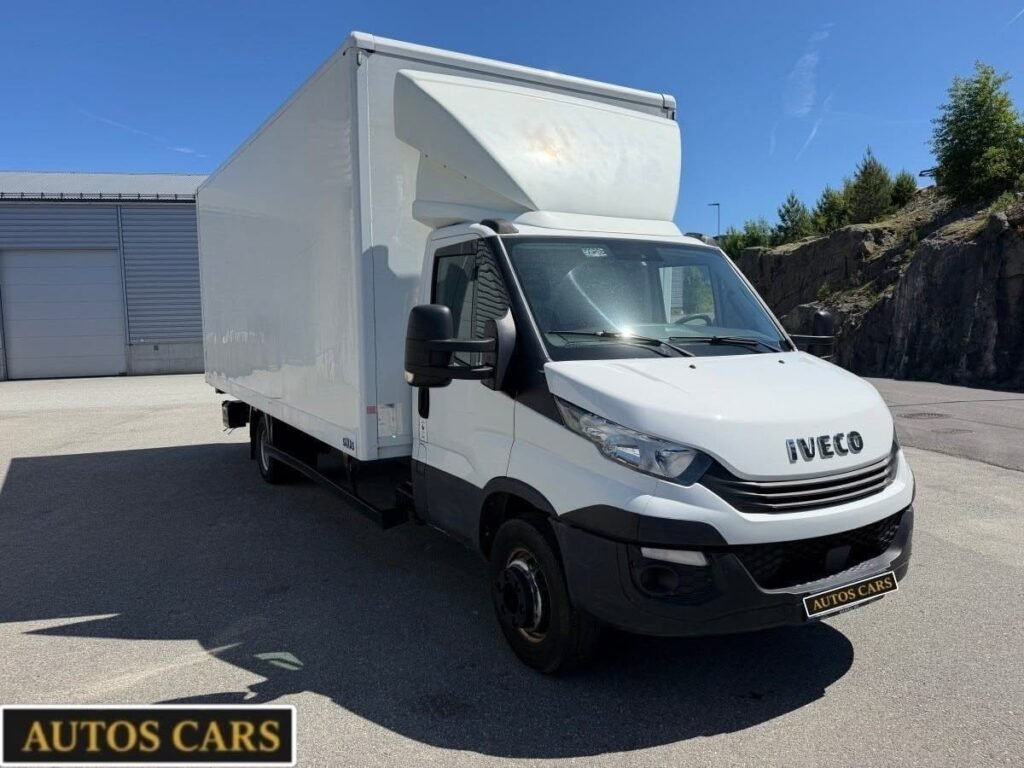 Iveco Daily 70C18 Camion Fourgon Diesel Automatique 180 CV