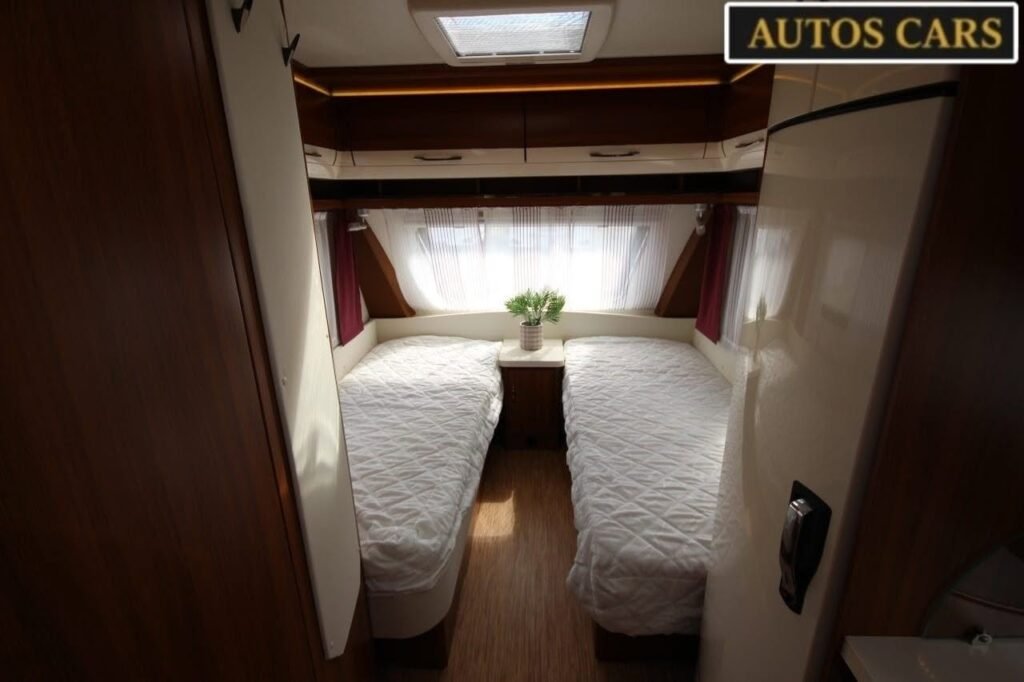 Hobby Excellent 495 UL Caravane 4 Couchages 713 cm