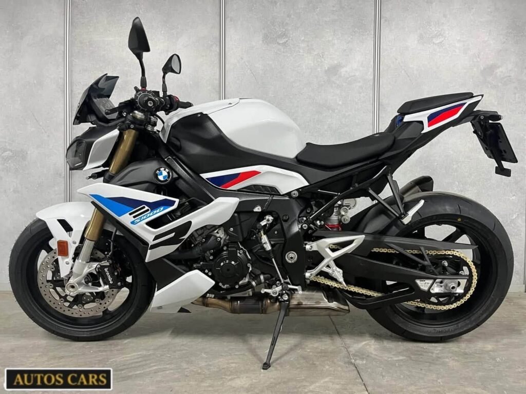 BMW S1000R Roadster Sportif Essence Manuelle 165 CV