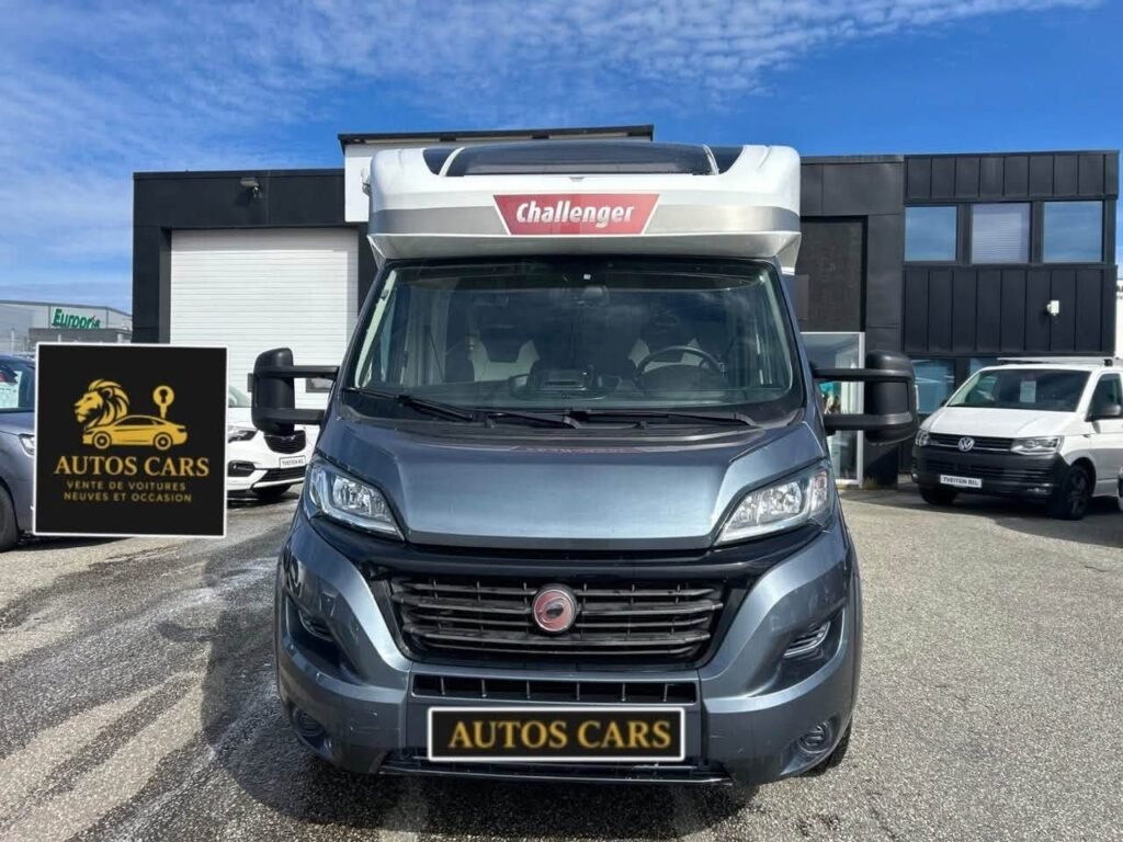 Challenger Camping-car Partiellement Intégré Diesel Manuelle 4 Couchages