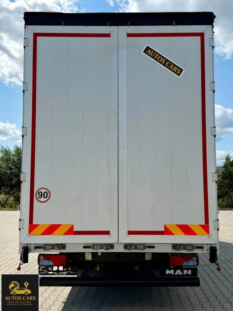 MAN TGL 12.250 Camion Rideau 18 Palettes Automatique Chambre 2 Lits