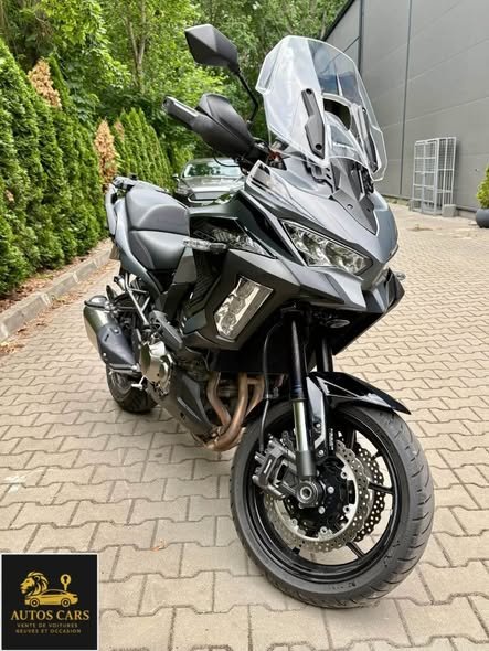 Kawasaki Versys 1000 SE Moto Tourisme Essence Manuelle 120 CV