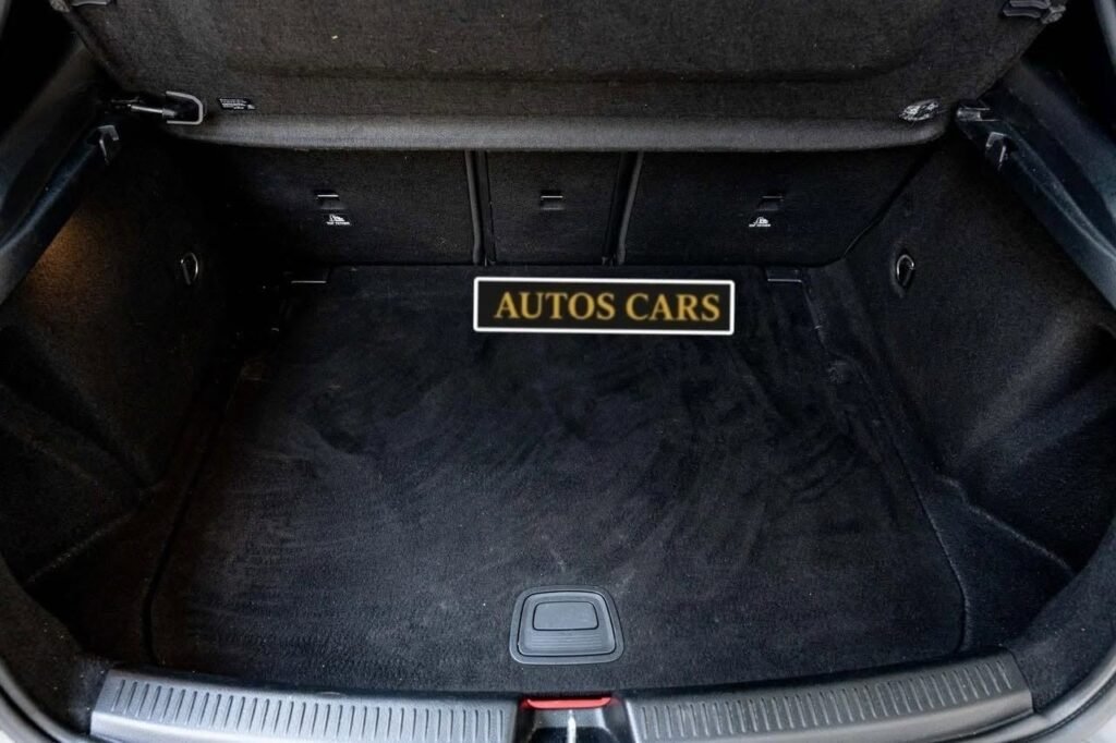 Mercedes-Benz A250e Hybride Rechargeable Pack AMG 218 CV