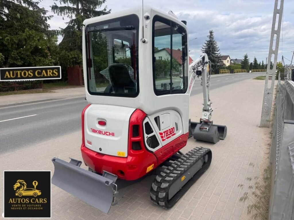 Takeuchi TB320 V3 Mini-Pelle PowerTilt Lehnhoff MS01 Diesel Neuve 0 Heure