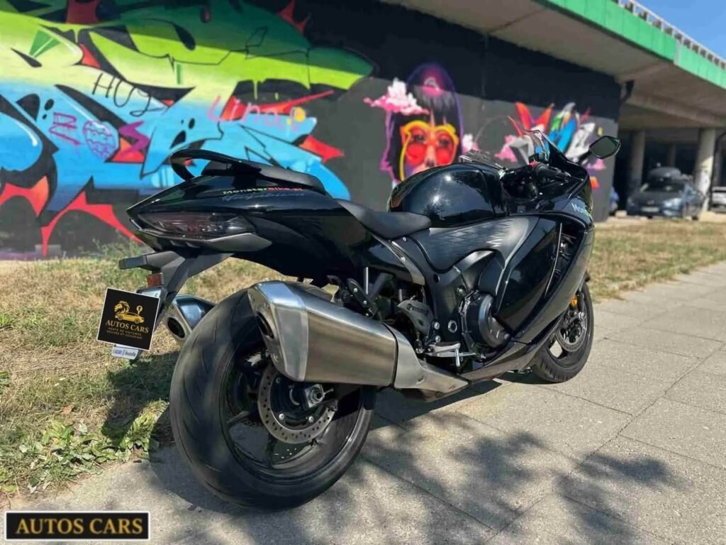 Suzuki Hayabusa 1340 Moto Sportive Essence Manuelle 190 CV