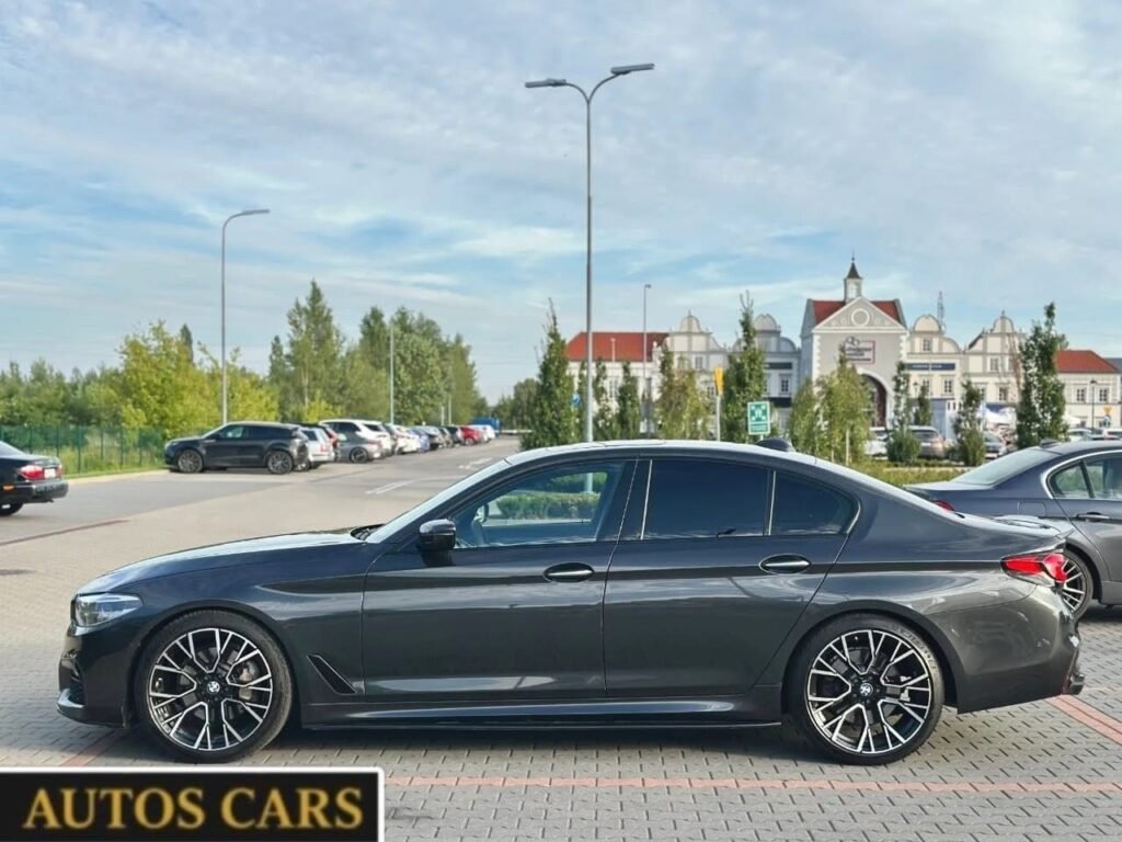 BMW Série 5 540i 3.0 Berline Premium Essence Automatique 340 CV