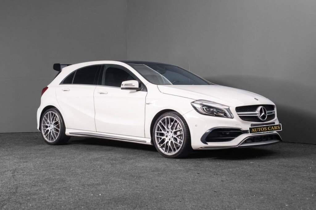 Mercedes-Benz A45 AMG 4MATIC Panorama Sportexhaust Essence Automatique 381 CV