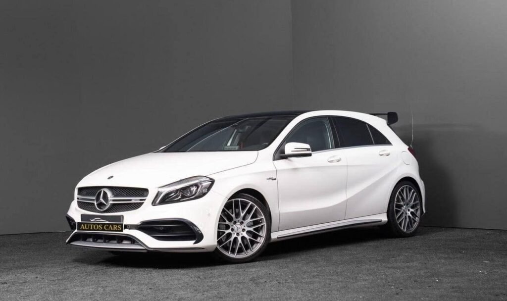 Mercedes-Benz A45 AMG 4MATIC Panorama Sportexhaust Essence Automatique 381 CV