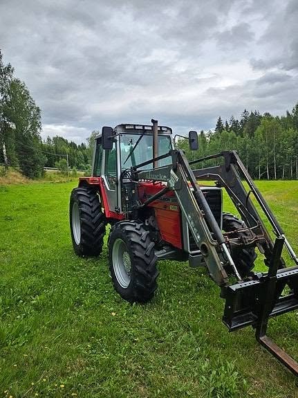 Massey Ferguson 690T Turbo Tracteur Agricole Diesel 90 CV