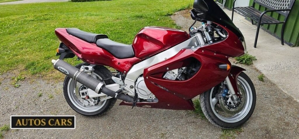 Yamaha YZF 1000R Thunderace Moto Sportive Essence Manuelle 99 CV