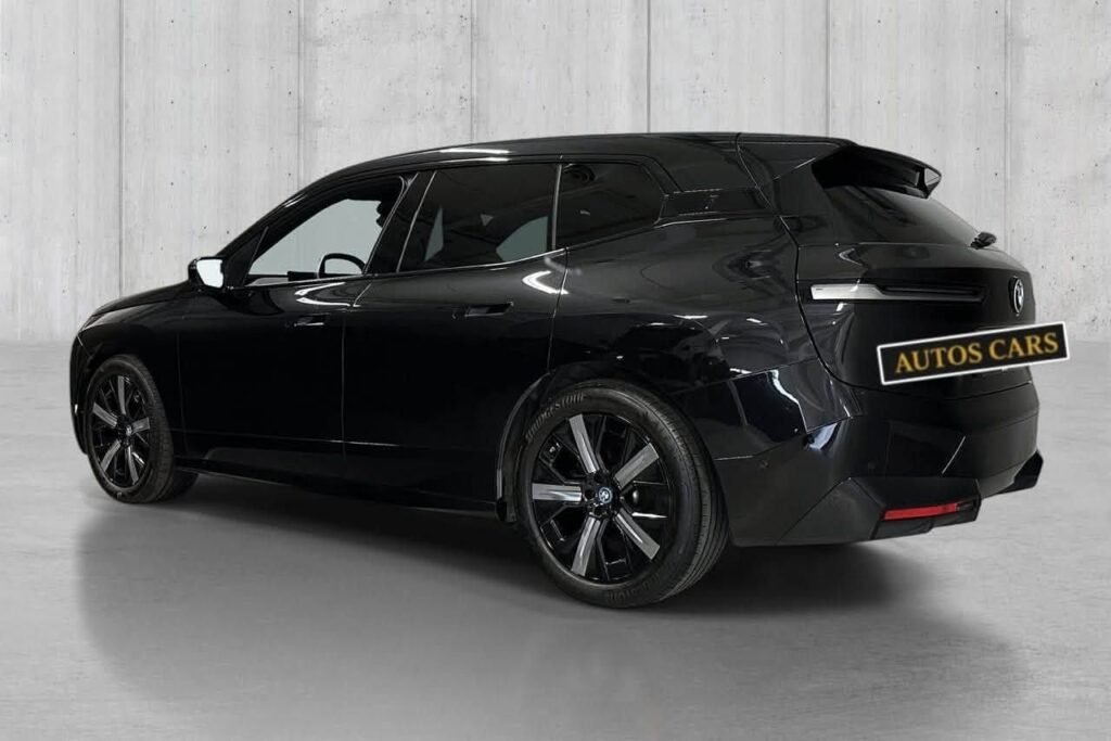 BMW iX SUV 100% Électrique Boîte Automatique 2023 Noir
