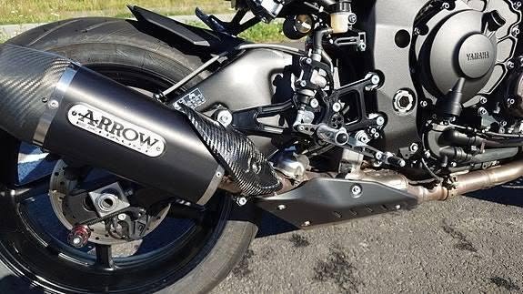 Yamaha MT-10 Naked Sportive 998cc 160 CV Boîte Manuelle