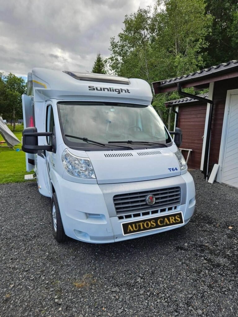 Sunlight T64 Camping-car Diesel Manuelle 4 Couchages