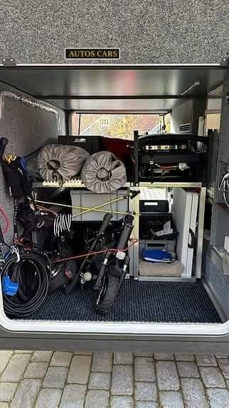 Carthago Camping Car Intégral Iveco Daily Diesel Boîte Automatique 4 Couchages