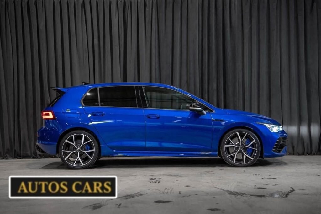 Volkswagen Golf VIII R Compacte Essence Automatique 320 CV