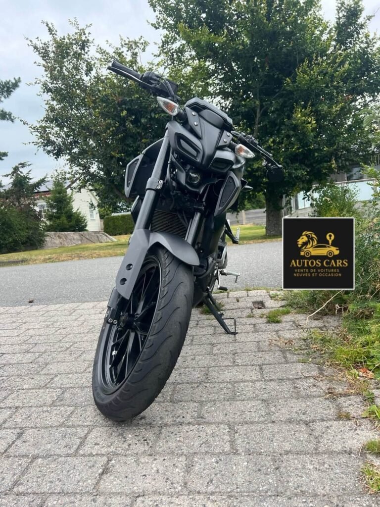 Yamaha MT-125 Naked 125cc Essence Boîte Manuelle