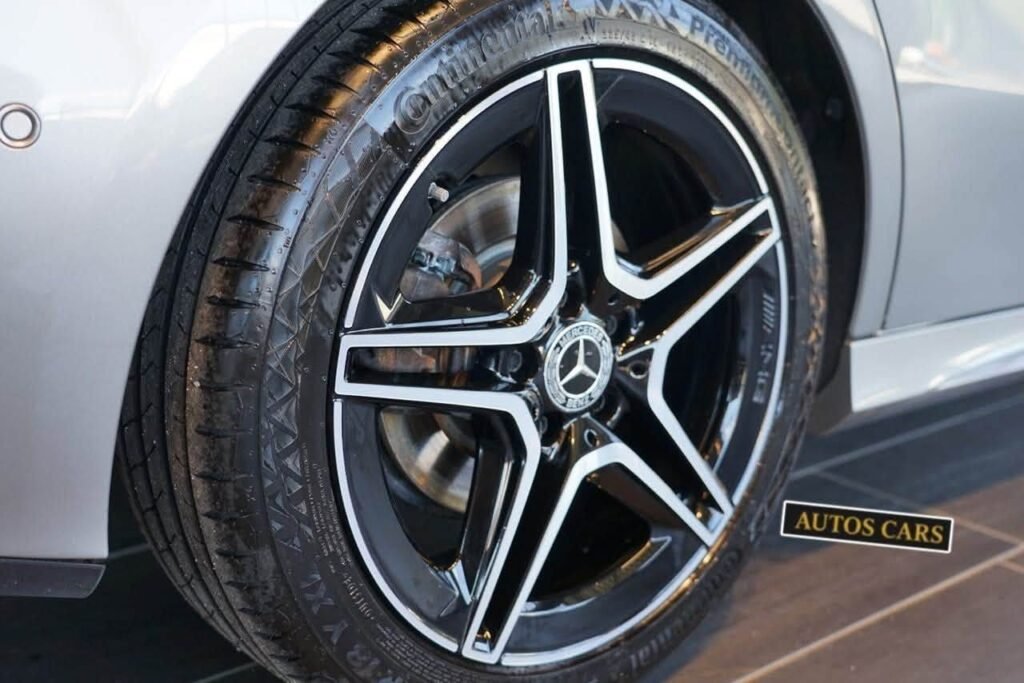 Mercedes-Benz Classe A AMG Line Essence Boîte Automatique
