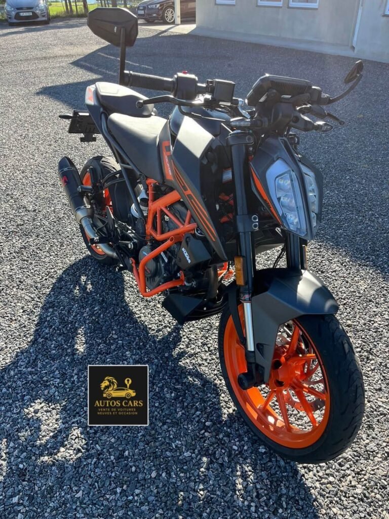 KTM 125 DUKE ESSENCE