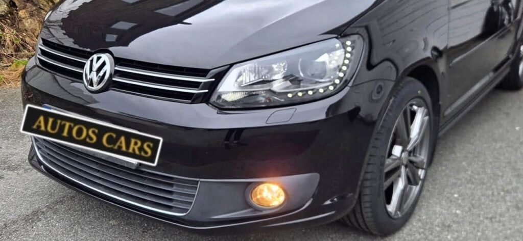Volkswagen Touran Monospace Diesel Manuelle 5 Places