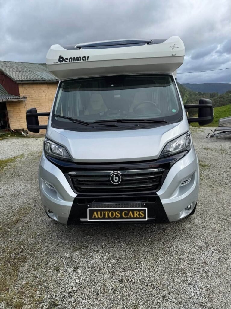 Benimar Camping-car Profilé Fiat Ducato Diesel Boîte Automatique 4 Couchages