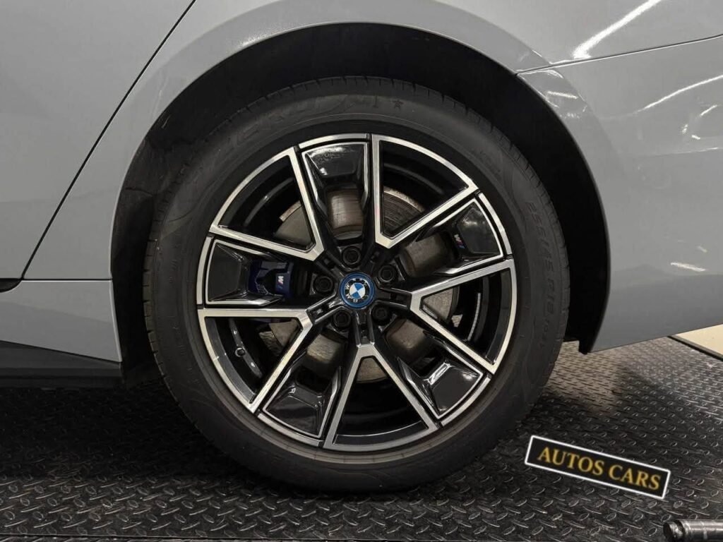 BMW i4 M Sport Berline Coupé 100% Électrique Boîte Automatique