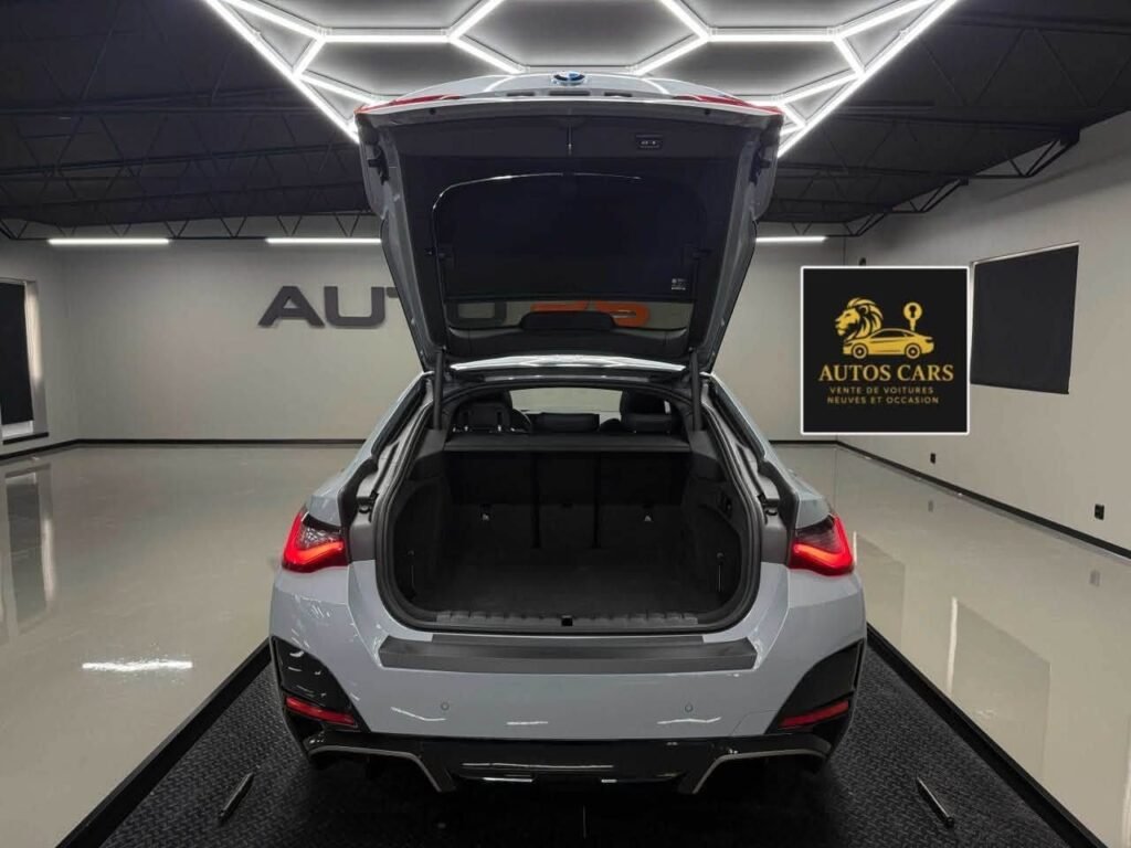 BMW i4 M Sport Berline Coupé 100% Électrique Boîte Automatique