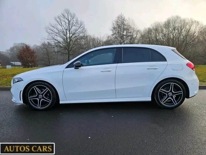 Mercedes-Benz Classe A200 AMG Line Essence Boîte Automatique 7G DCT