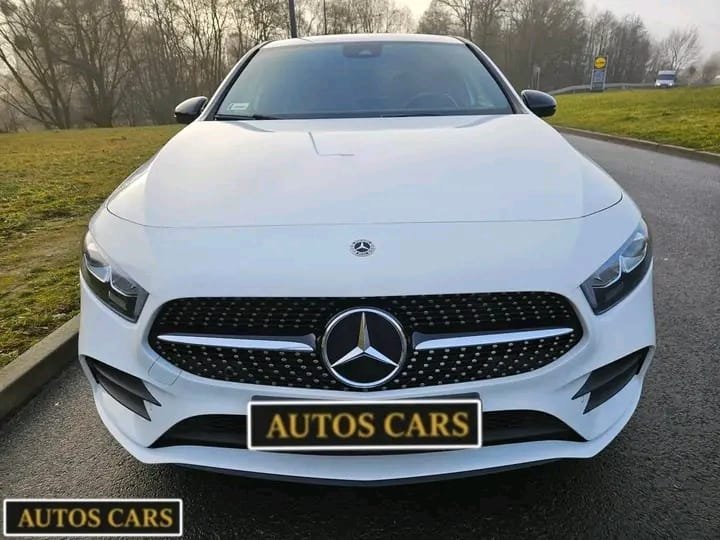 Mercedes-Benz Classe A200 AMG Line Essence Boîte Automatique 7G DCT